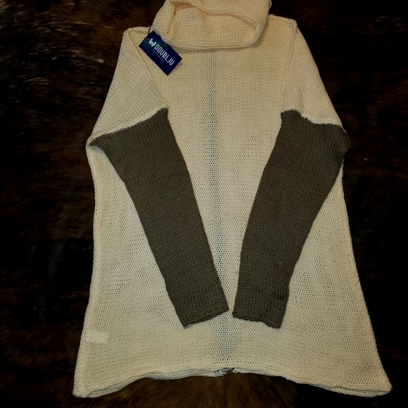 DOUBLJU Beige tunic/dress long sleeve~turtle neck - Picture 1 of 6